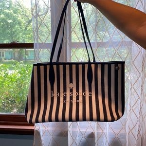 Navy stripped kate spade purse